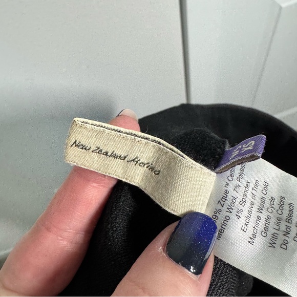 Ibex Merino Wool Izzi A-Line Skirt Size XS Dark Brown Gray Stretchy Fall Winter - Picture 10 of 11